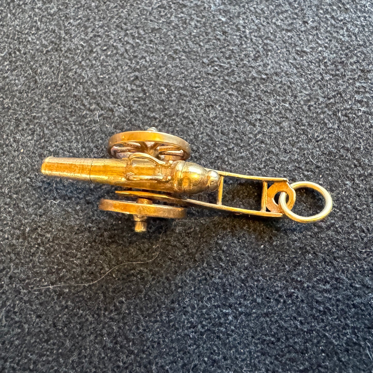 Clé de montre à gousset Ancienne en or 18 carats - « canon Napoléonien » - vers 1800