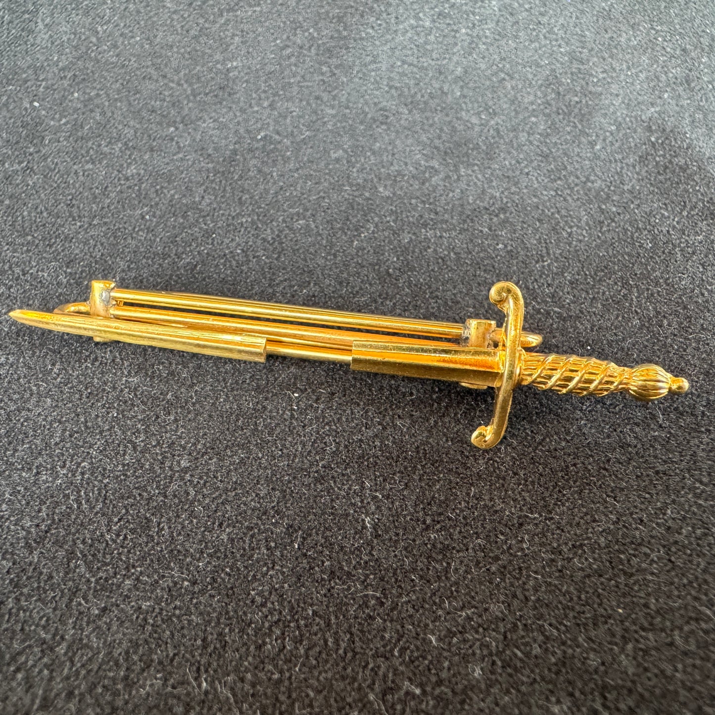 Pince à cravate militaire « épée d’apparat »