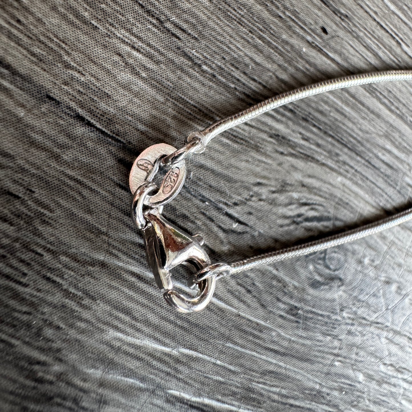 Collier « serpents entremêlés » en argent 925