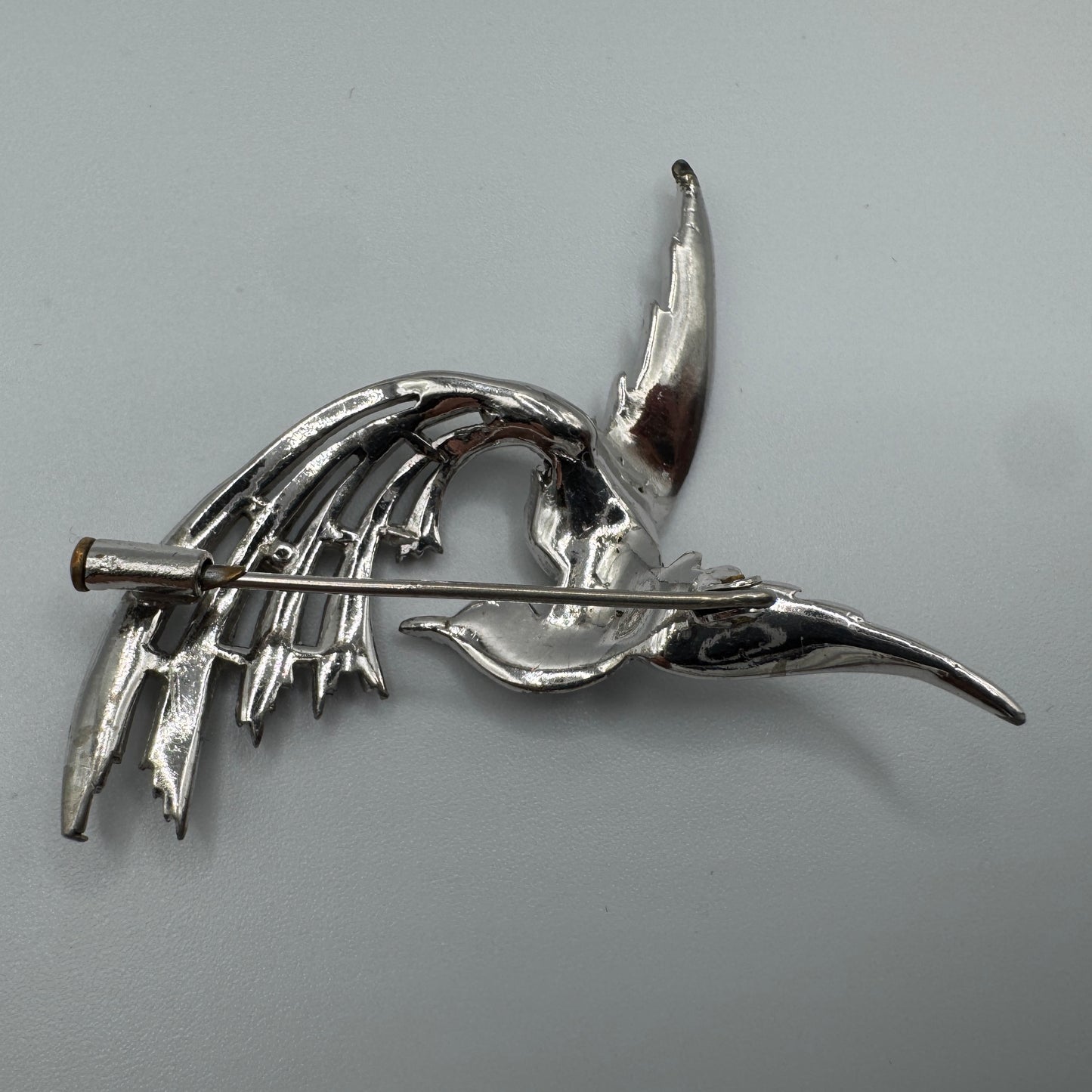 Broche ancienne « oiseau » metal et marcassites