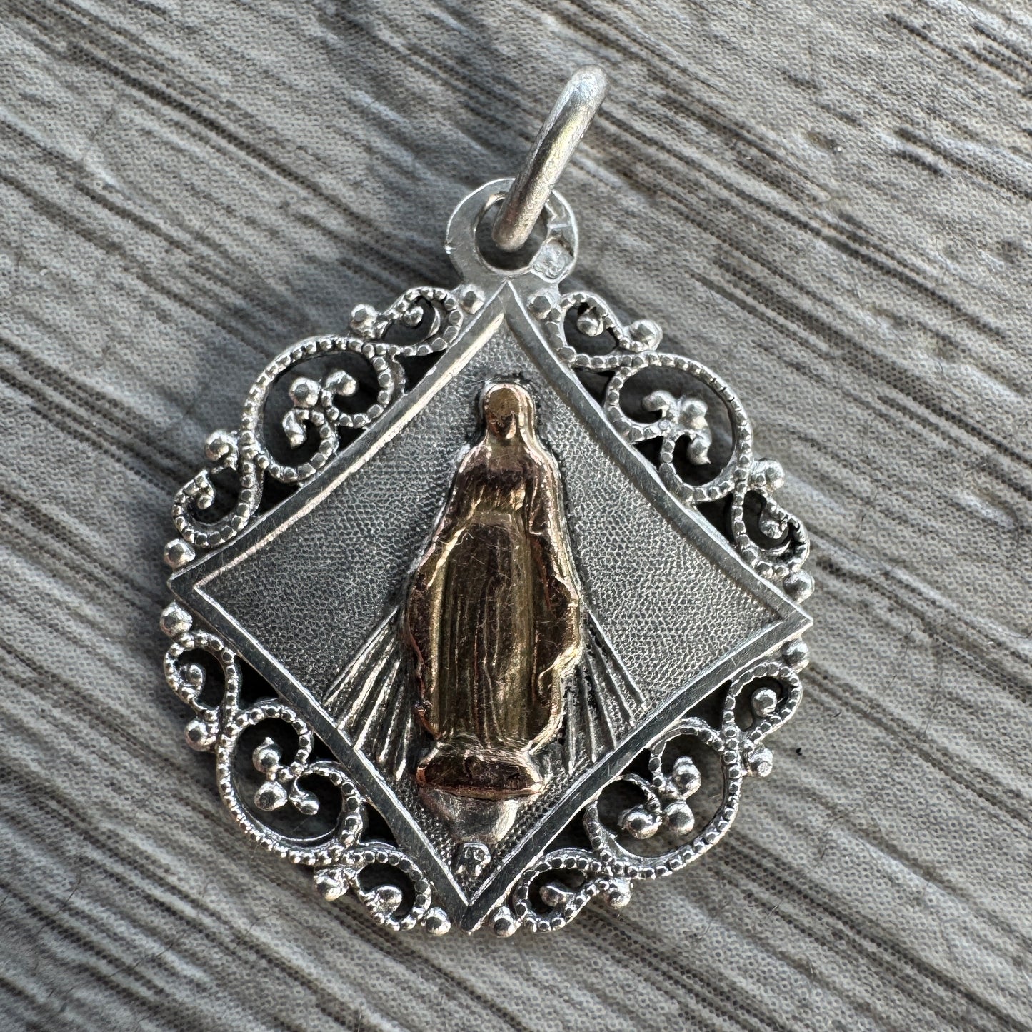 Médaille religieuse ancienne en argent et vermeil - Sainte Vierge