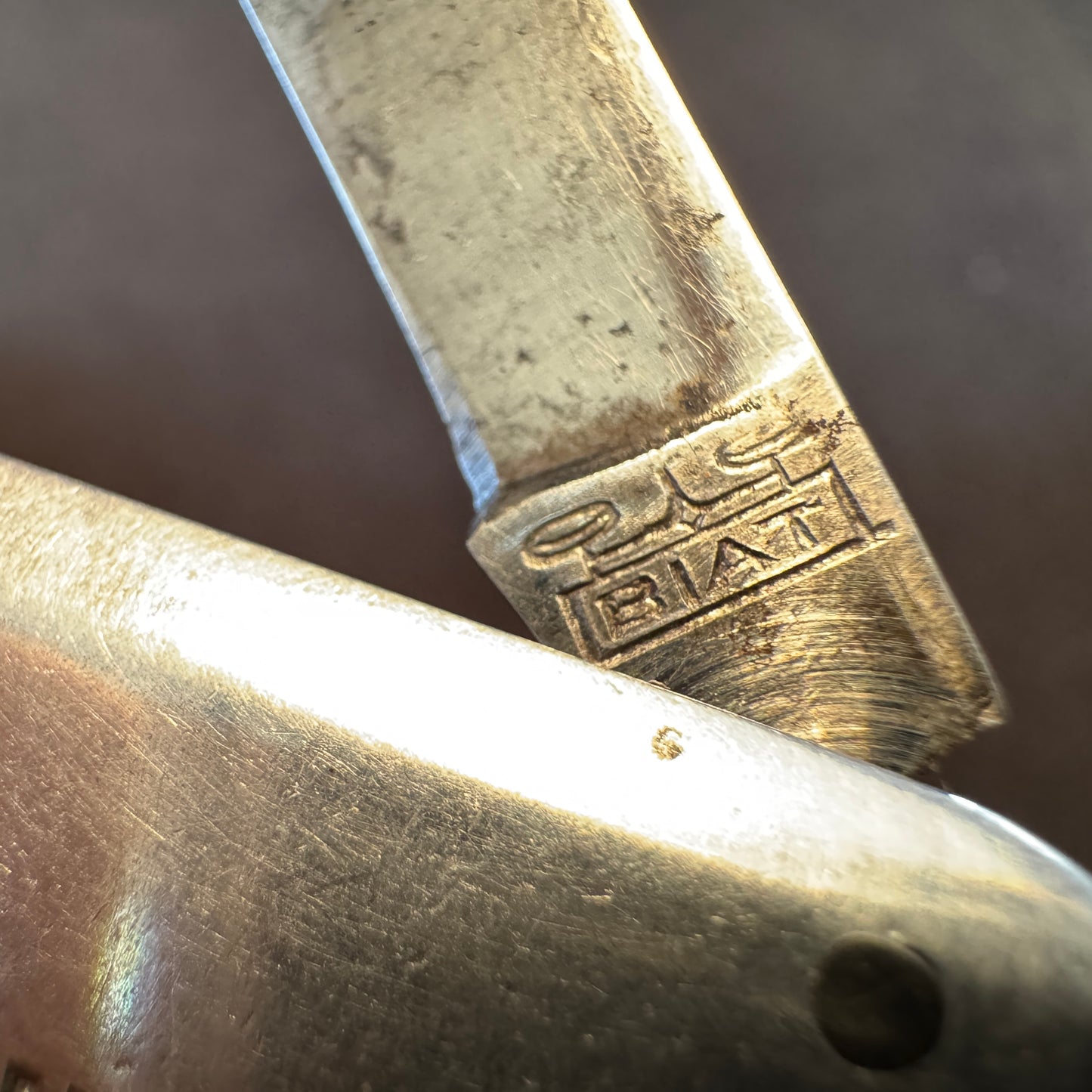 Couteau pliant ancien 1940-1944 « État Français - PH. PETAIN »