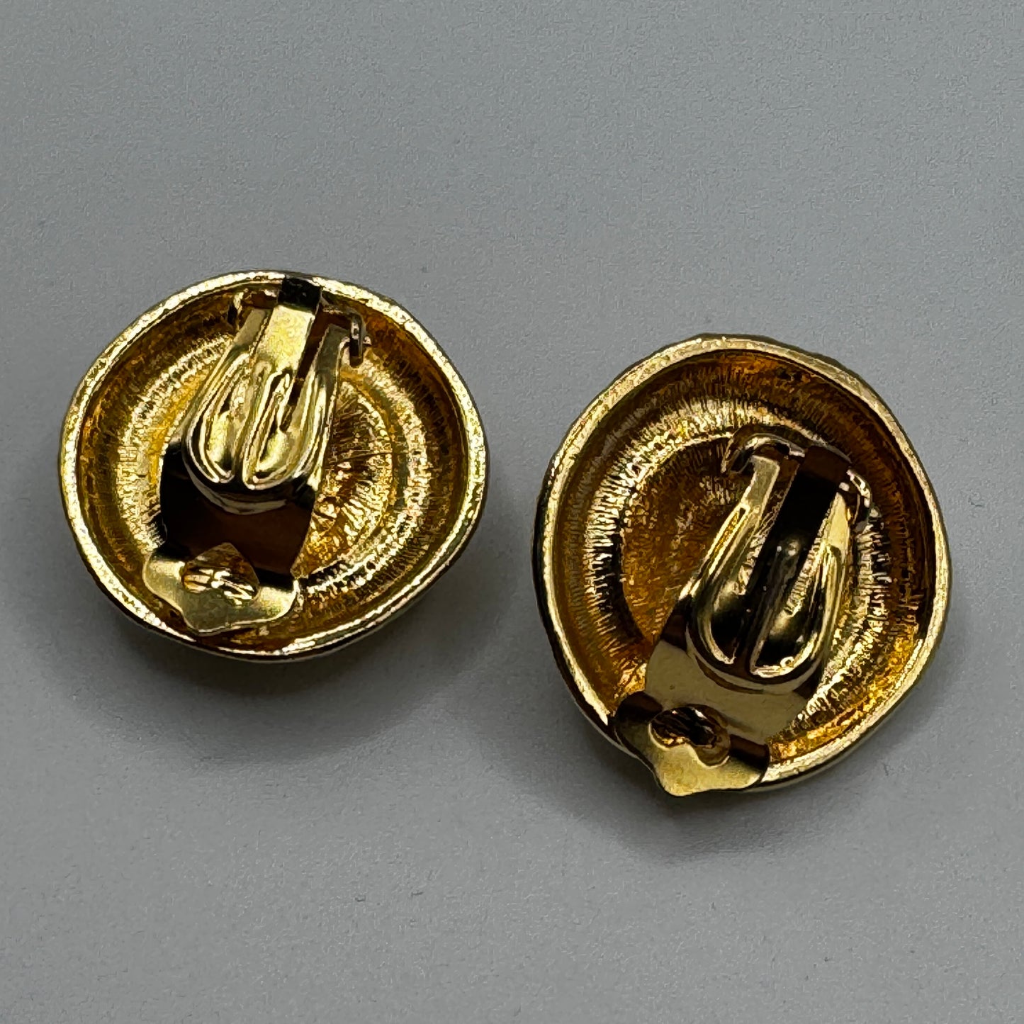 Clips d’oreilles Vintage - métal doré