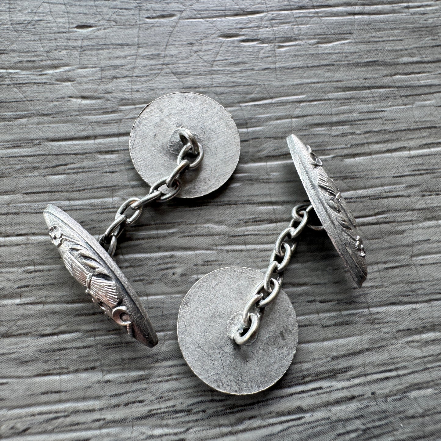 Boutons de manchettes Art Nouveau - métal argente