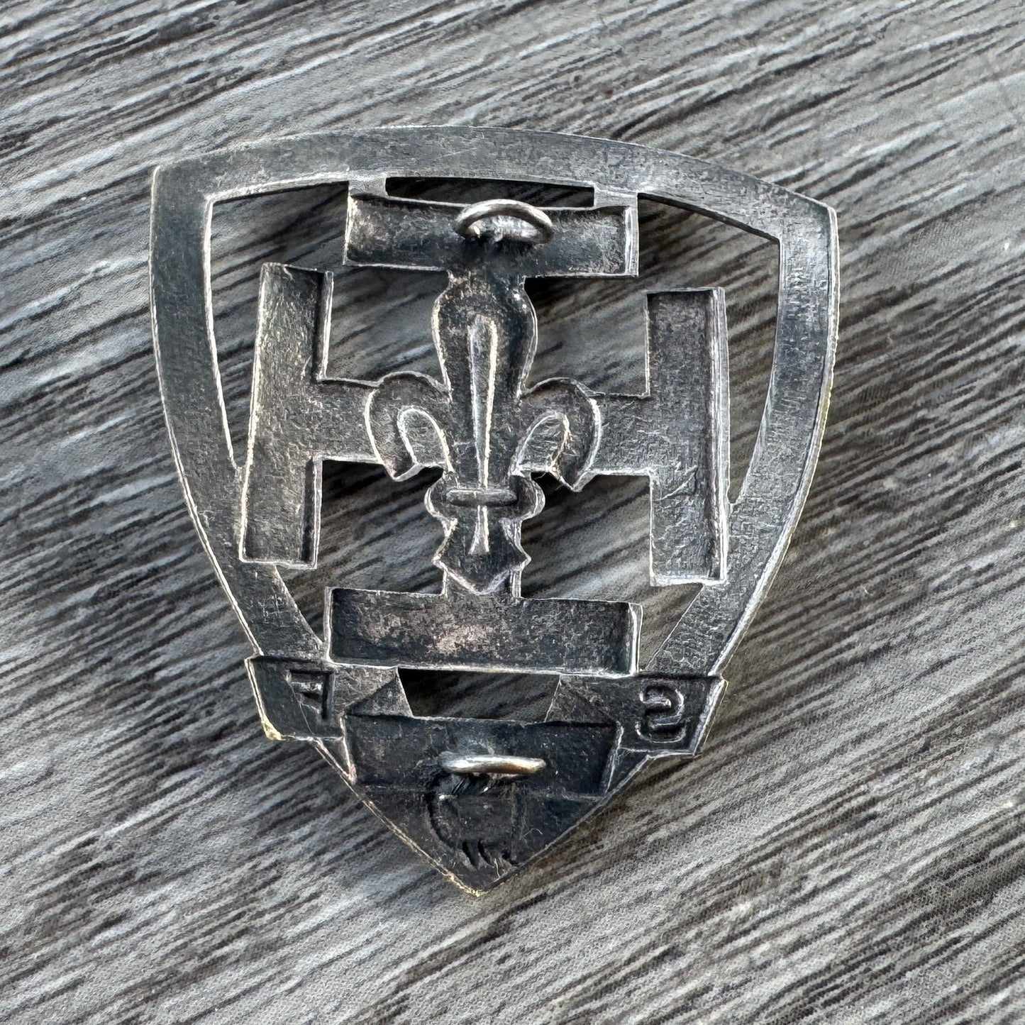 Insigne ancien « fleur de Lys » - SCOUT DE FRANCE