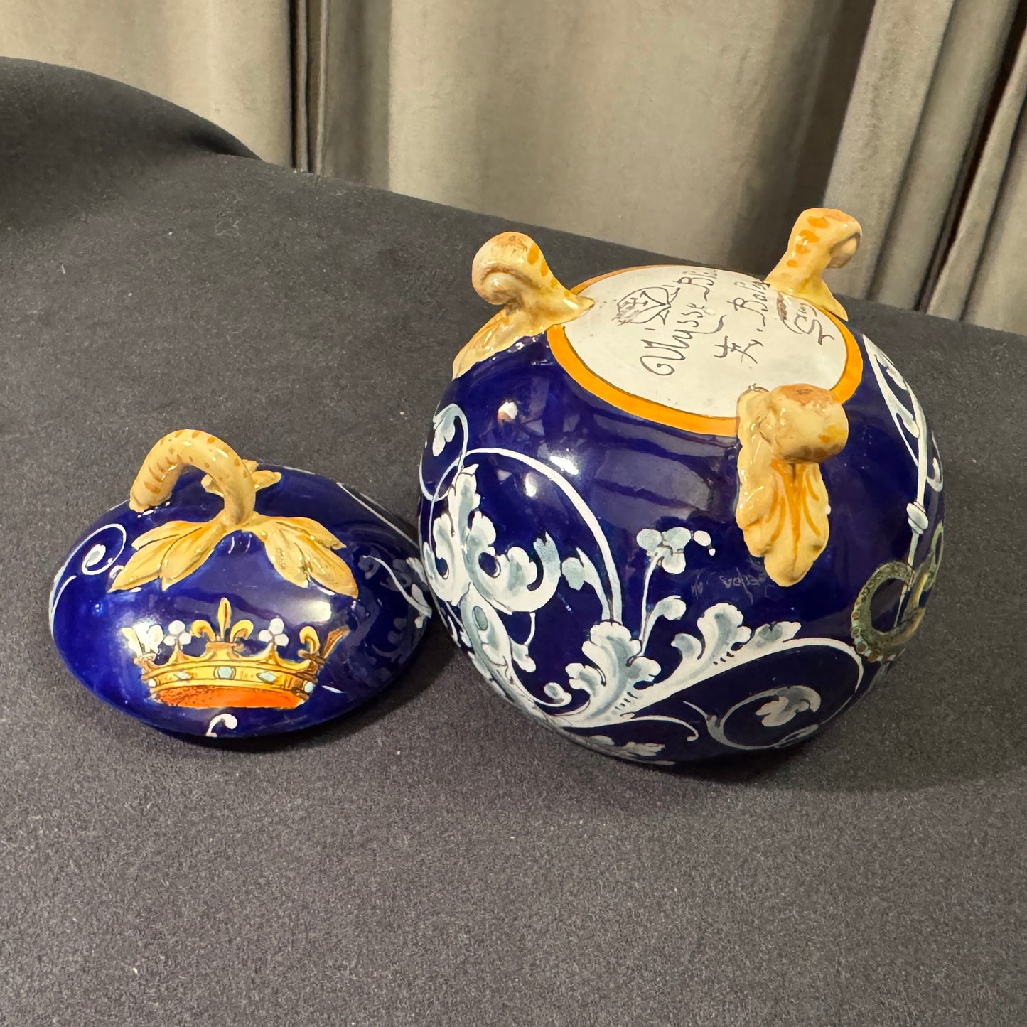 Boîte ancienne Ulysse Blois Balon - « salamandre François 1er »