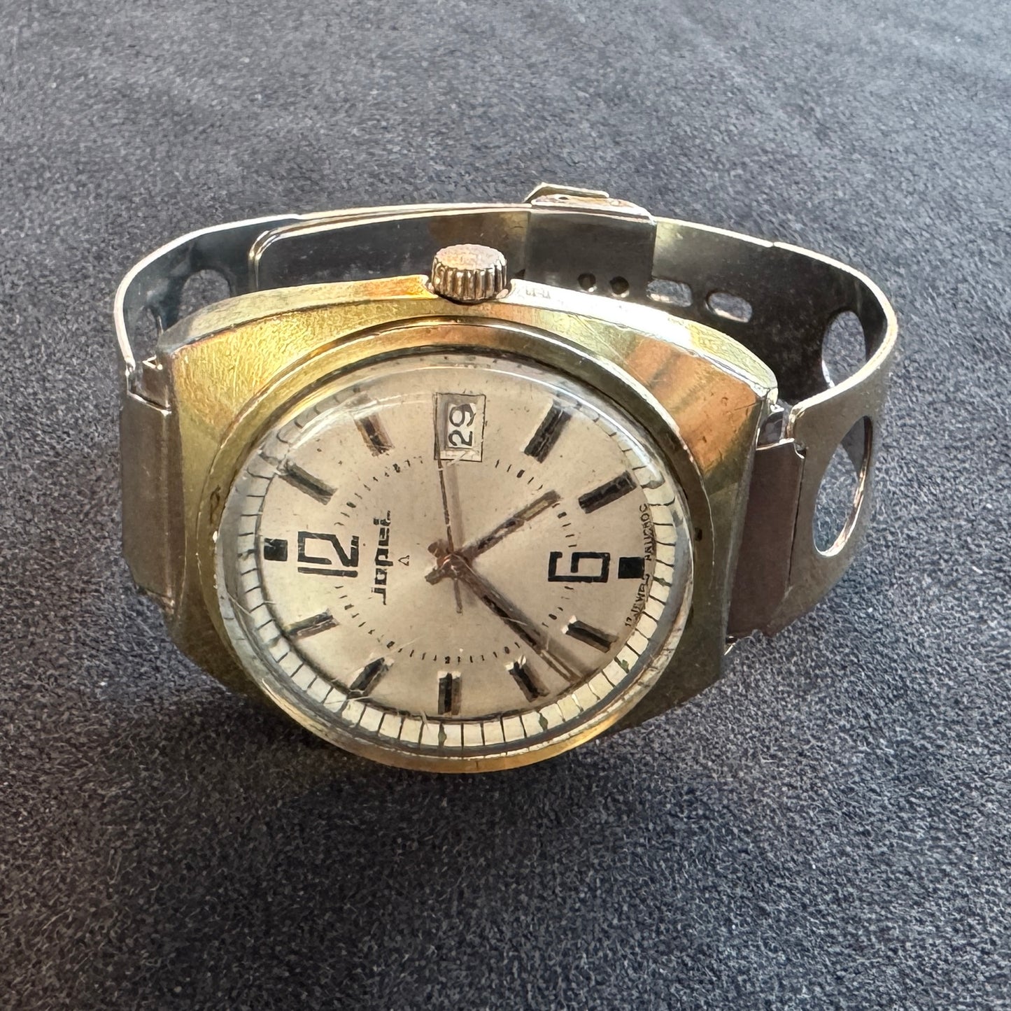 Montre bracelet mécanique ancienne JOPEL