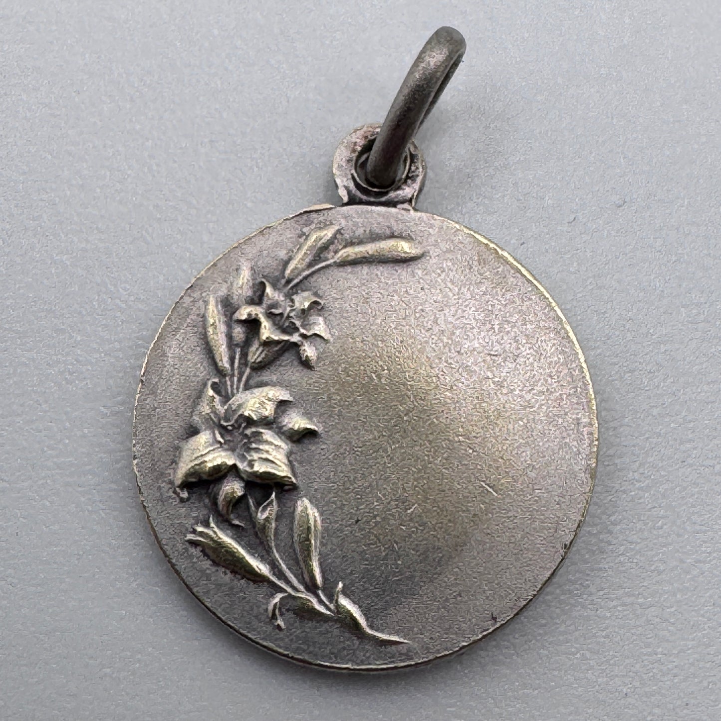 Medaille religieuse ancienne « Sainte Barbe »