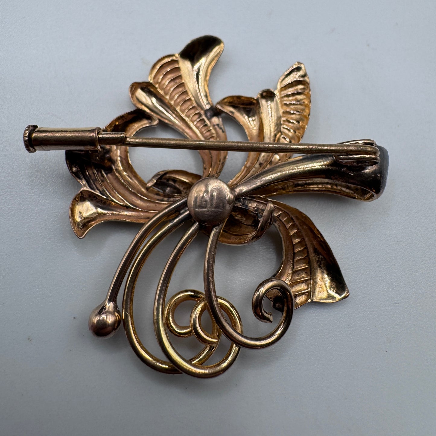 Broche ancienne en plaqué or