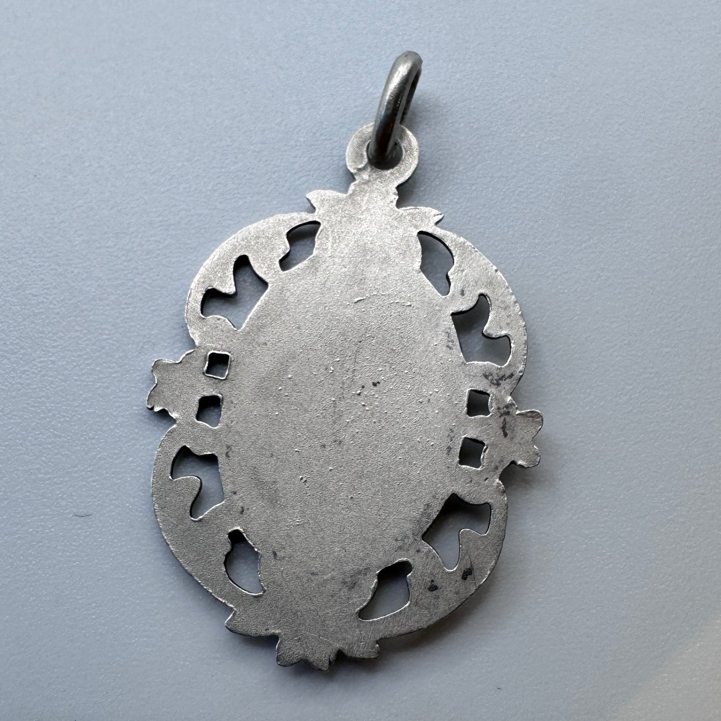 Médaille religieuse ancienne en argent « Sainte Vierge »