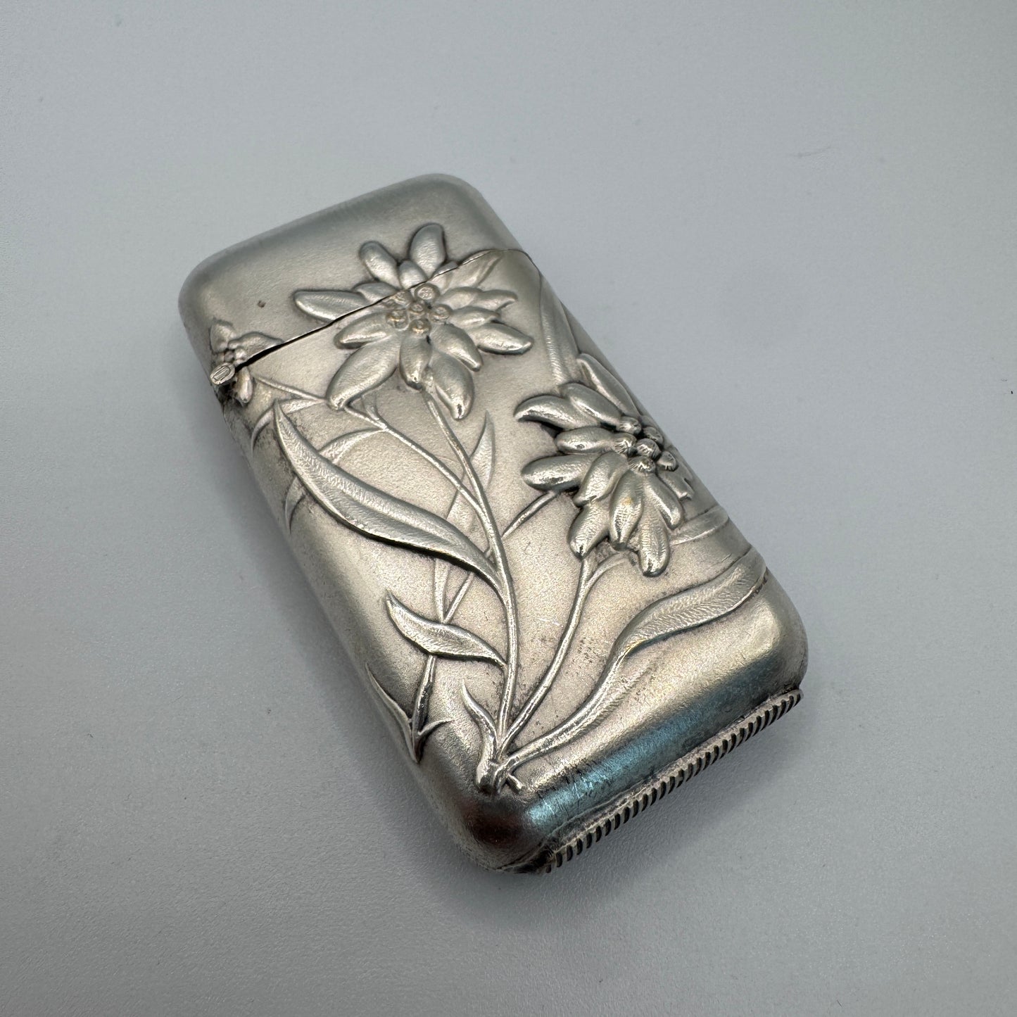 Pyrogène Ancien Art Nouveau « edelweiss » - métal argenté