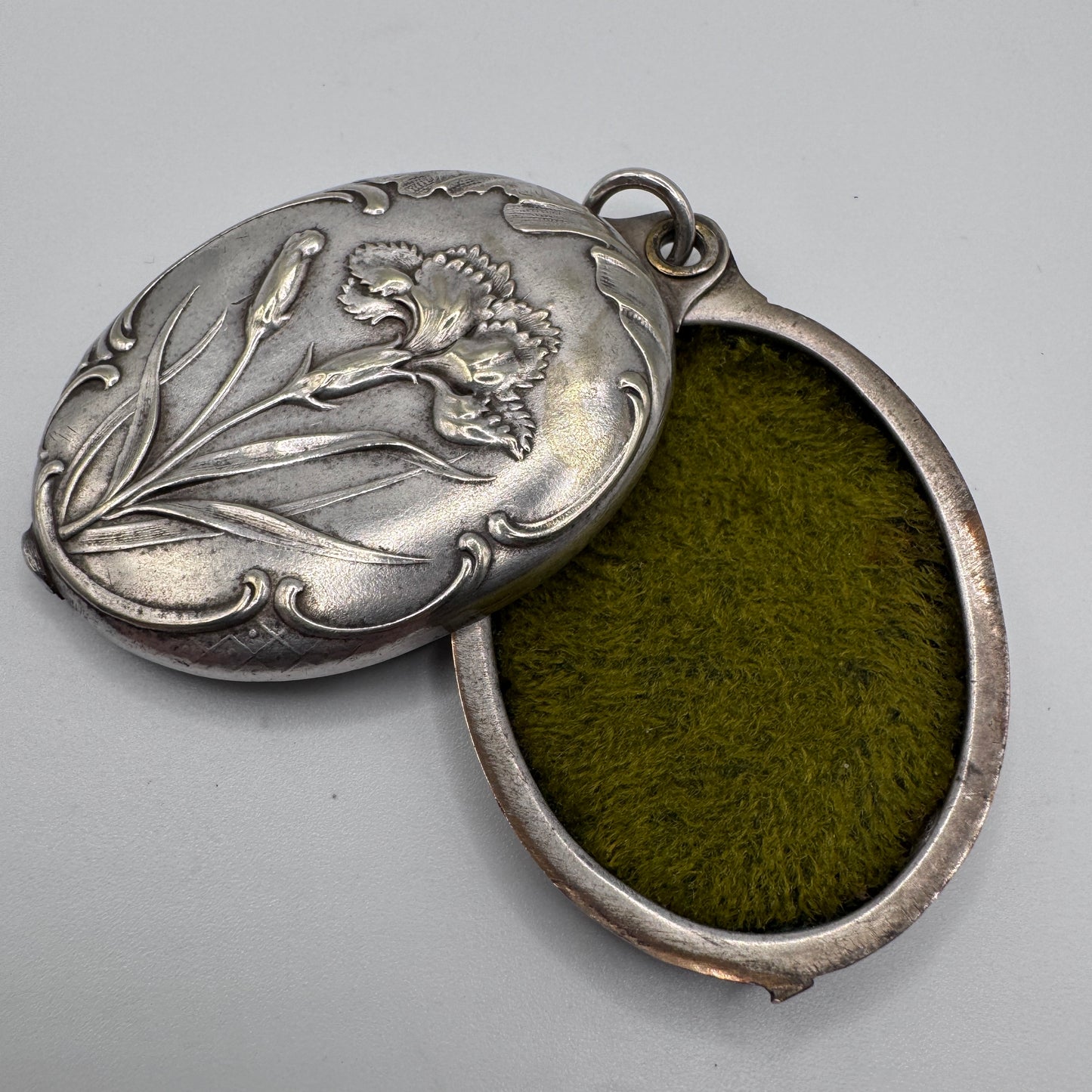 Miroir de poche ancien vers 1900