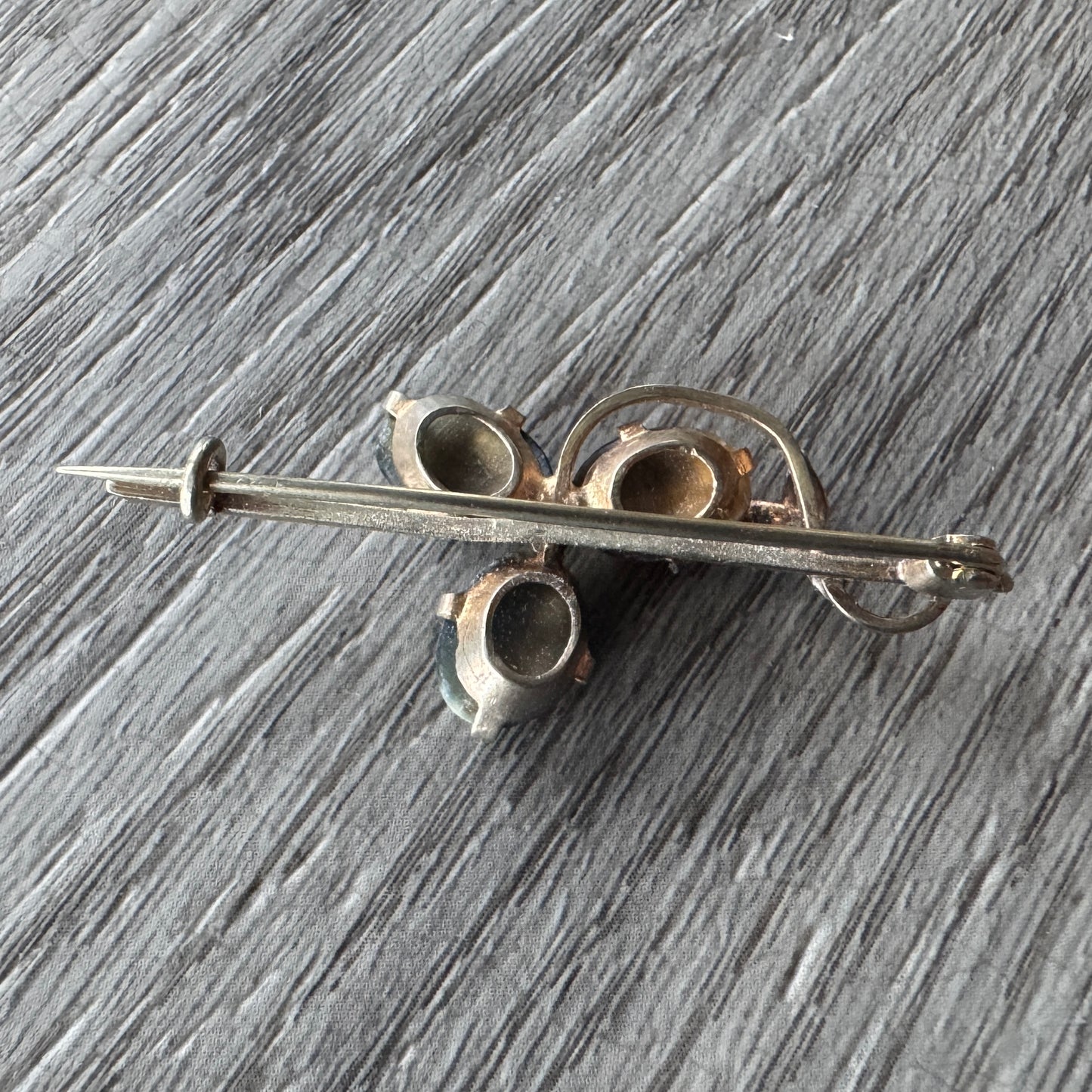 Broche ancienne en vermeil vers 1900 - « trèfle pierre »