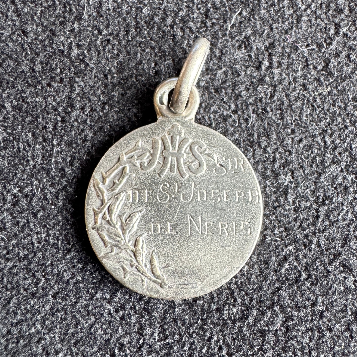 Médaille religieuse ancienne en argent « Saint Joseph »