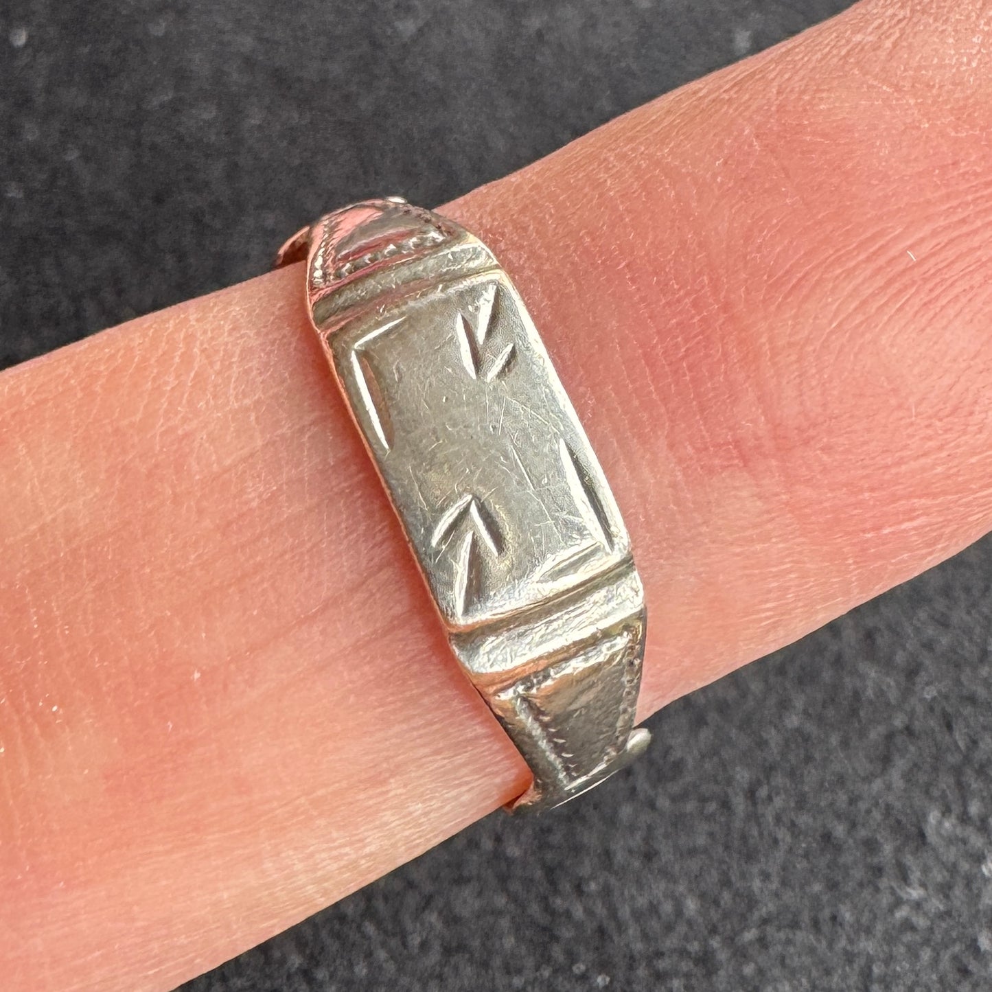 Bague ancienne en argent dite « de poilus » 1914-1918