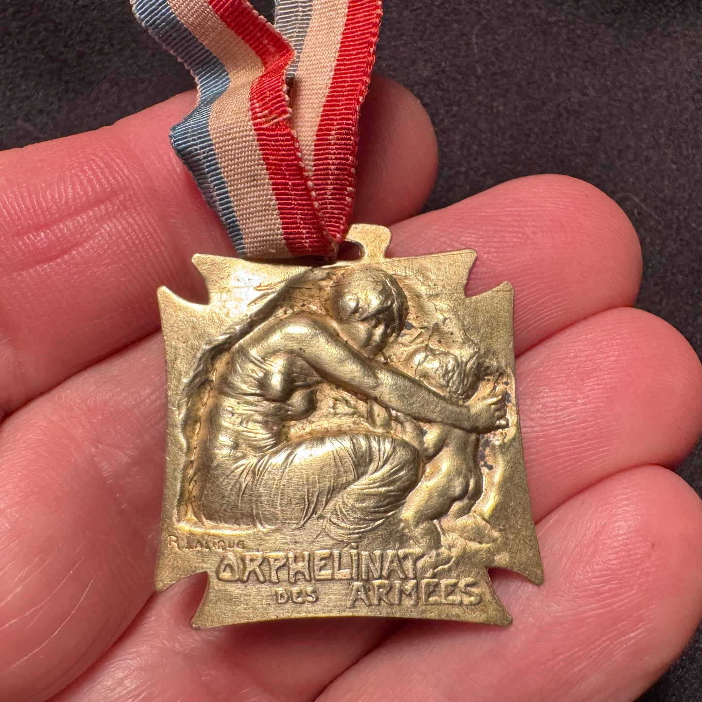 Médaille patriotique militaire par rené Lalique - « orphelinat des armées »