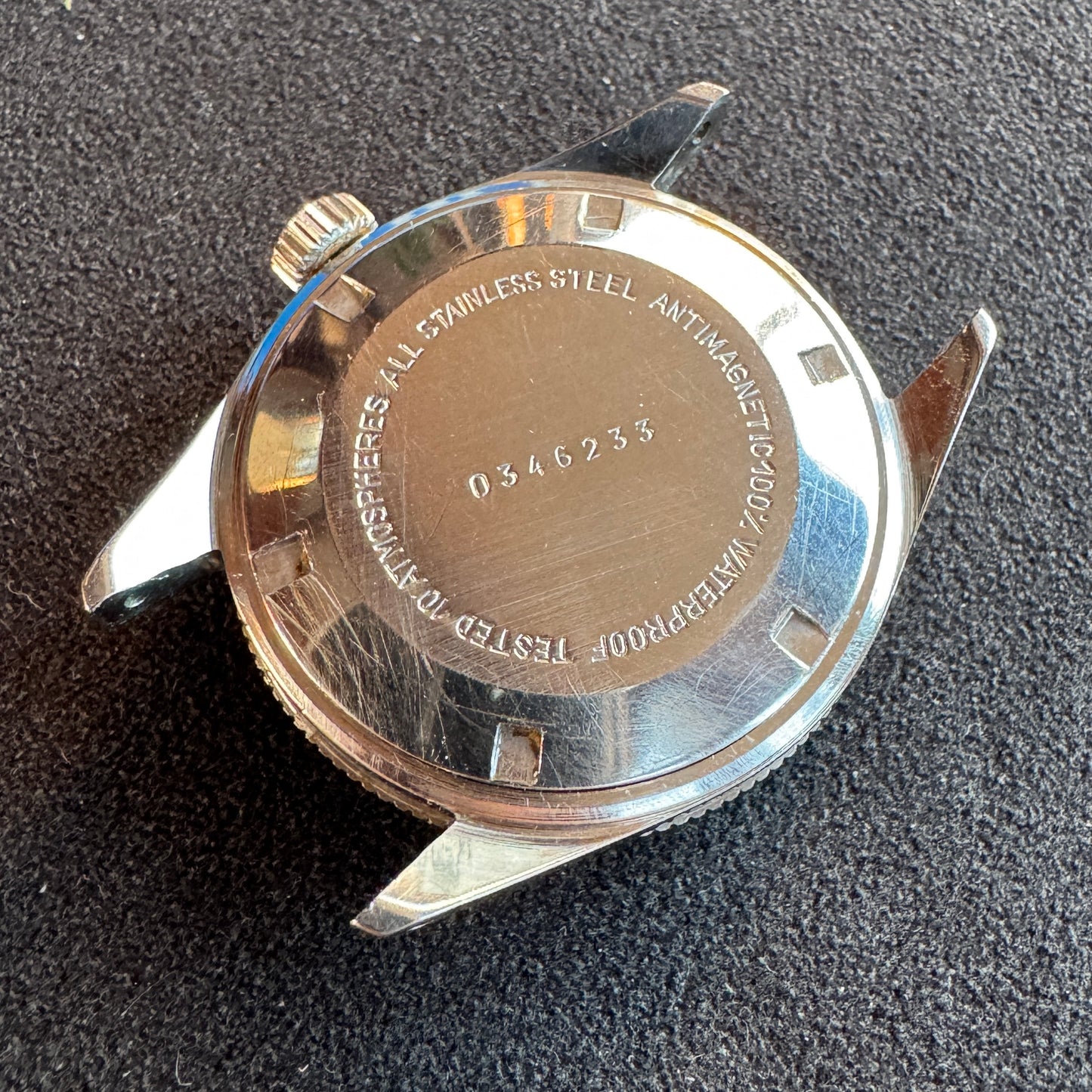 Montre bracelet mécanique ancienne de plongée YEMA - pour pièces
