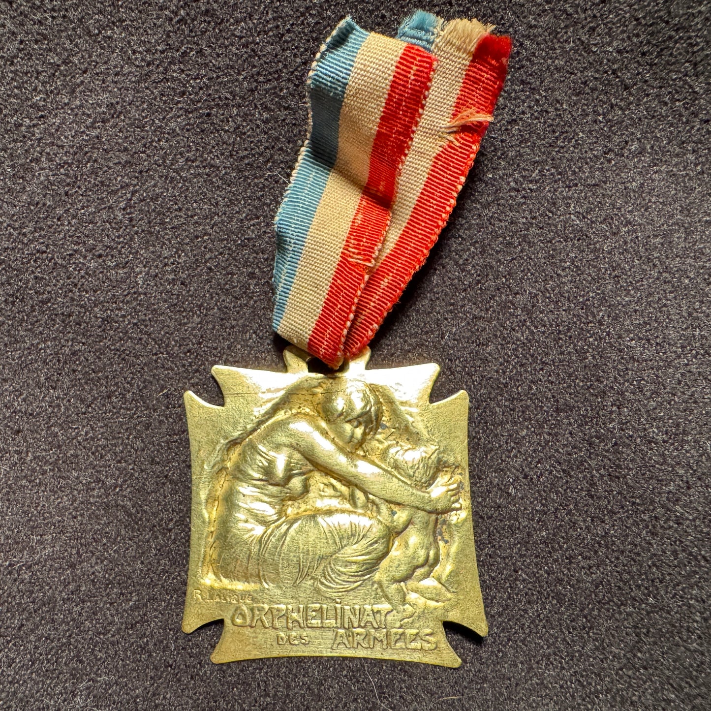Médaille patriotique militaire par rené Lalique - « orphelinat des armées »