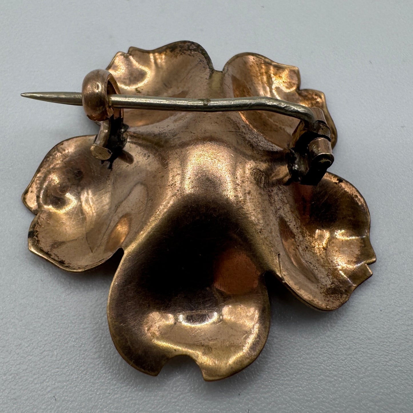 Broche ancienne en pomponne vers 1900 - Motif floral