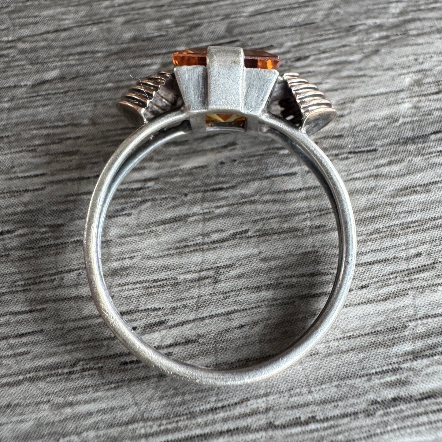 Bague Art Déco en argent et vermeil