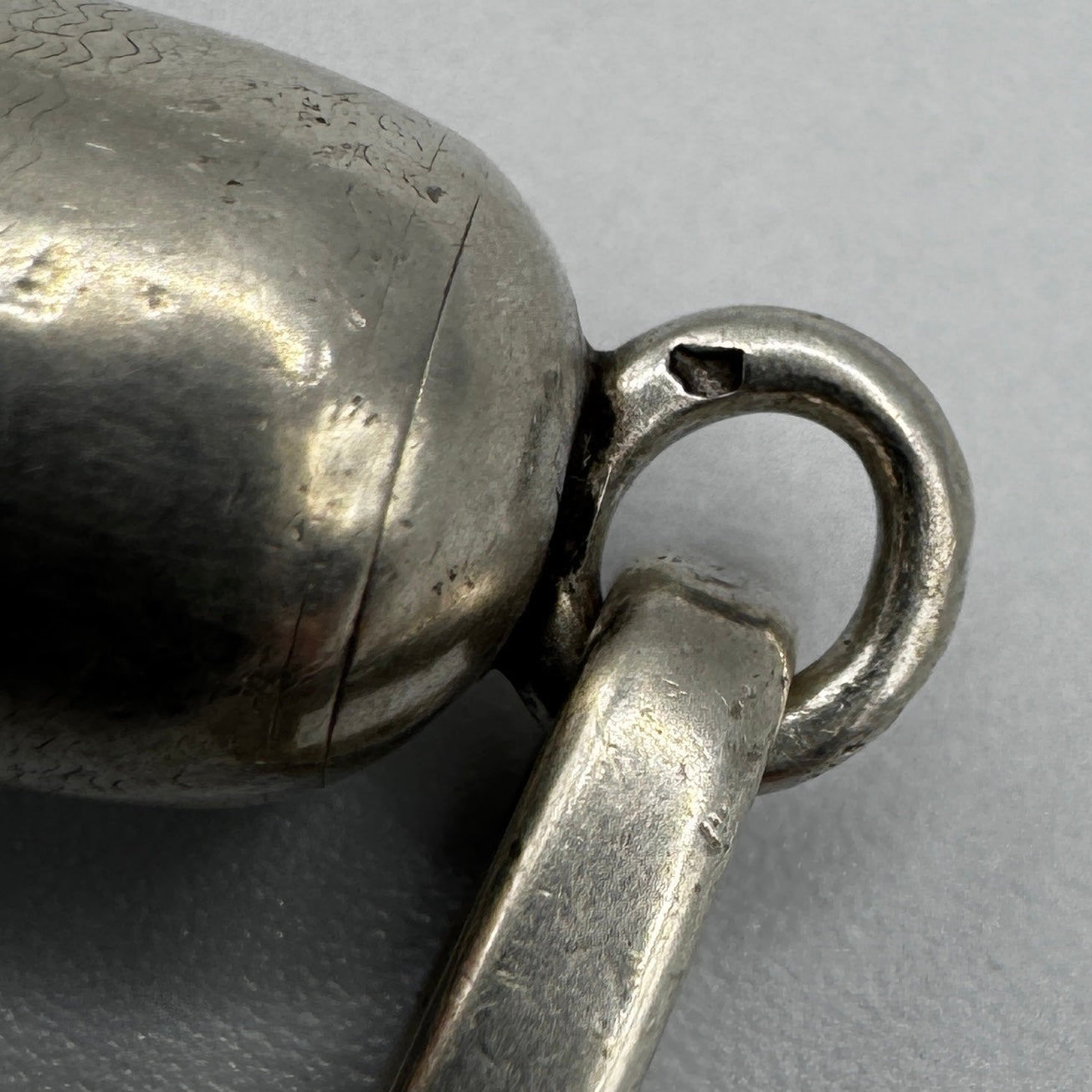 Sifflet Ancien XIXeme en argent massif