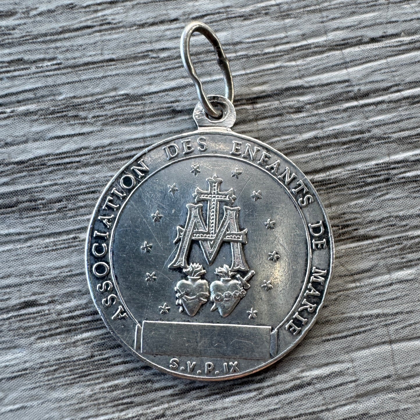 Médaille religieuse ancienne en argent « association des enfants de Marie »