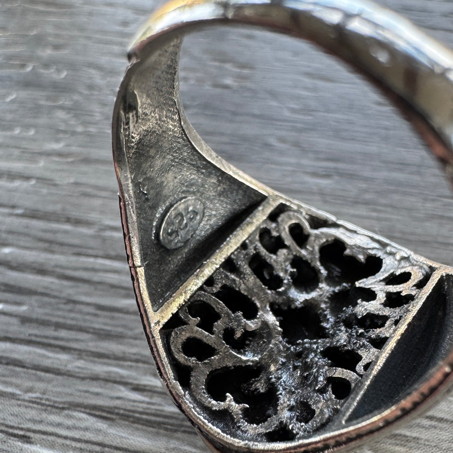 chevalière en argent et onyx