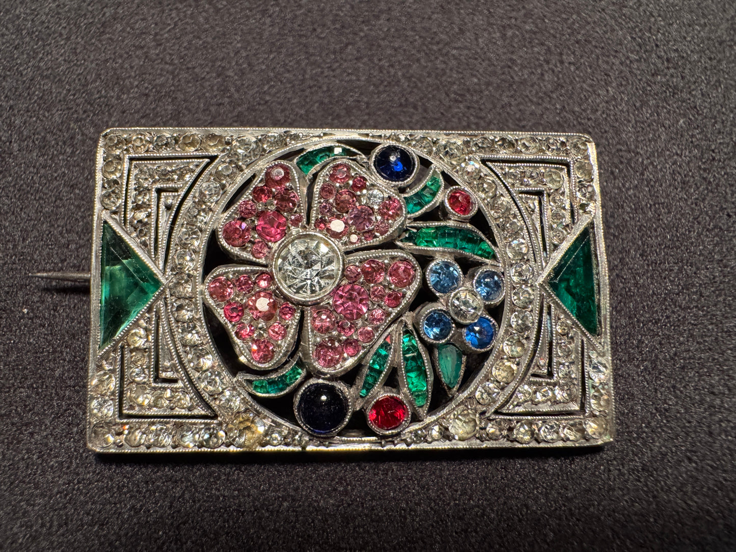 Superbe broche art deco « trèfle à 4 feuilles » argent sterling et pierres