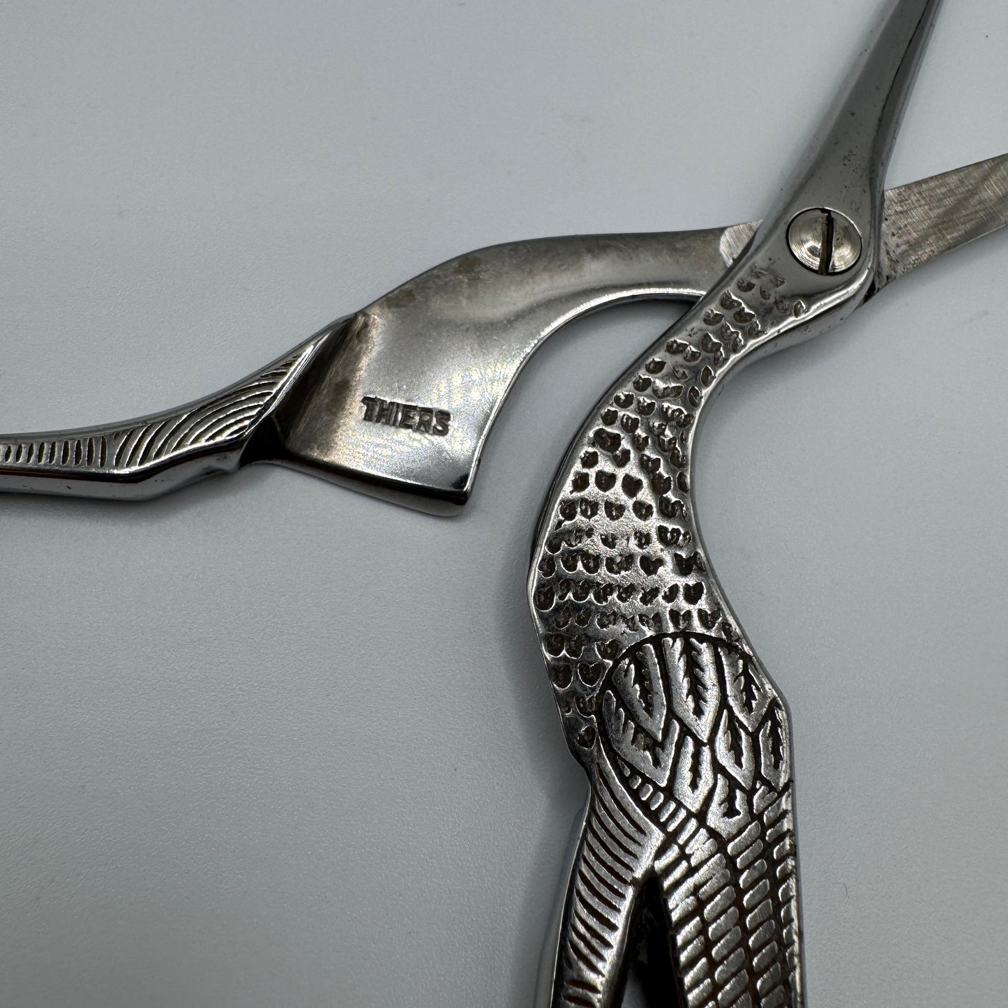 Grande paire de Ciseaux de couture Ancien « cigogne » VIGIER à Thiers