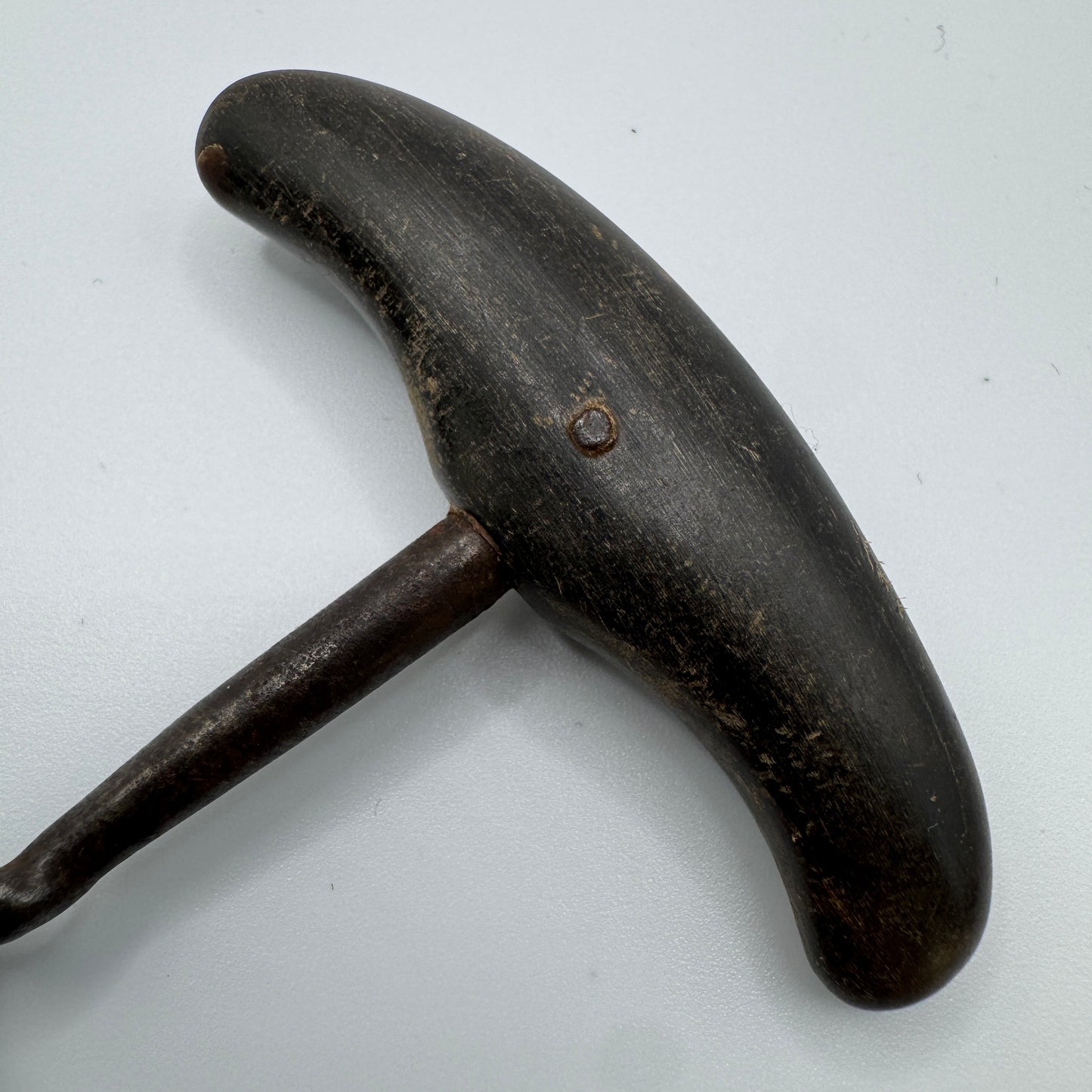 Tire bouchon ancien bronze acier et corne
