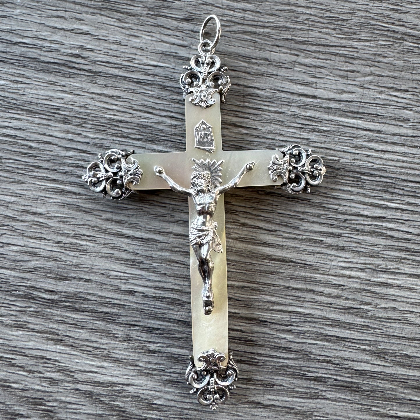 grand Croix crucifix XIXeme - argent et nacre