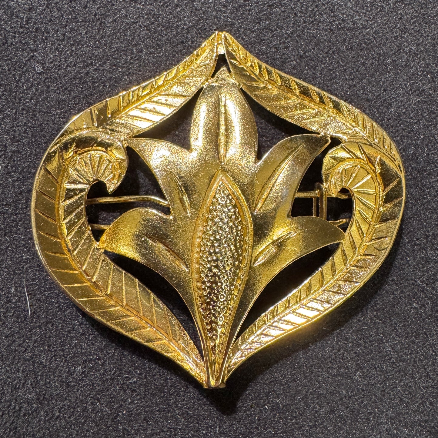 Épingle à cheveux en plaqué or - motif floral