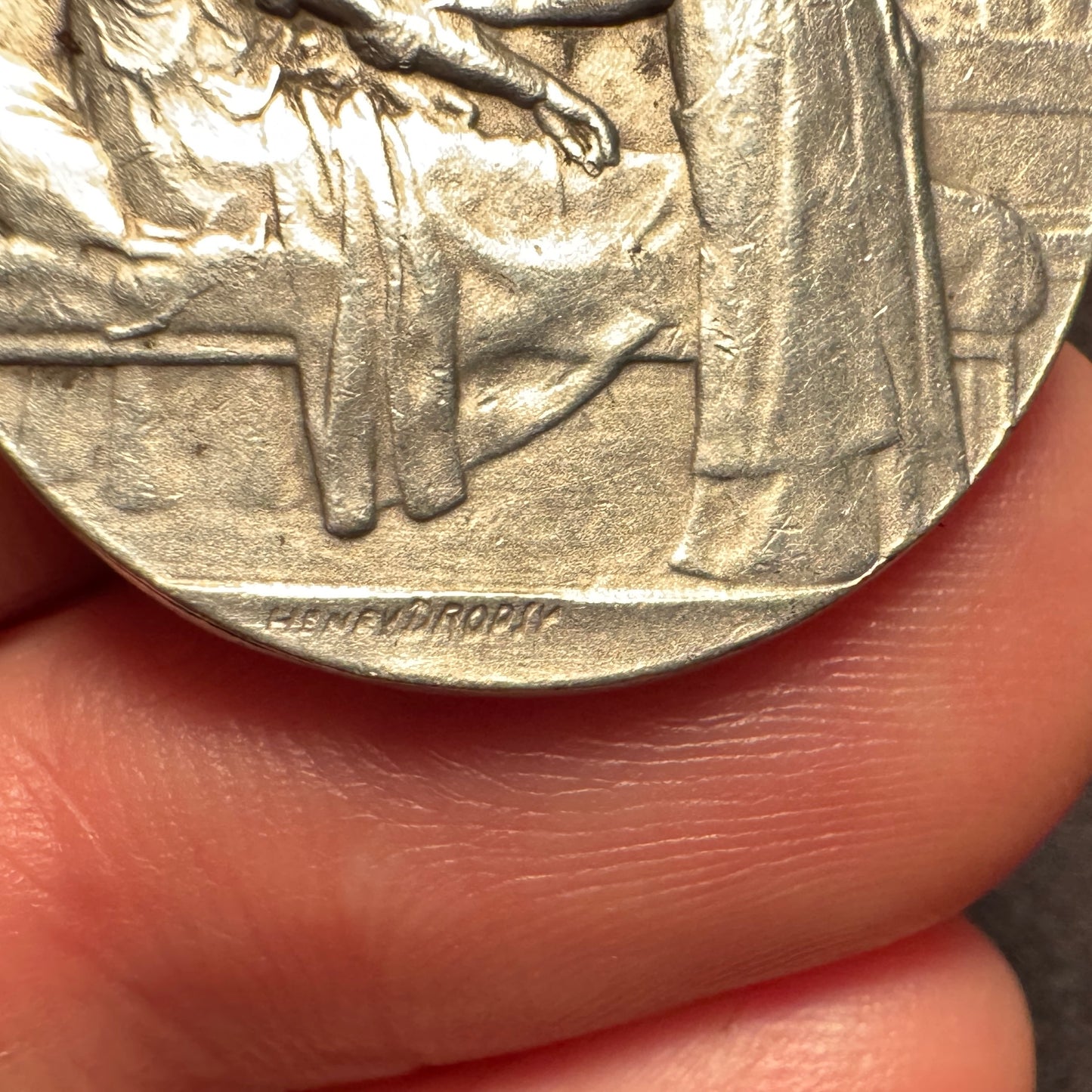 Médaille ancienne en argent « Croix Rouge Française 14-18 » par Dropsy