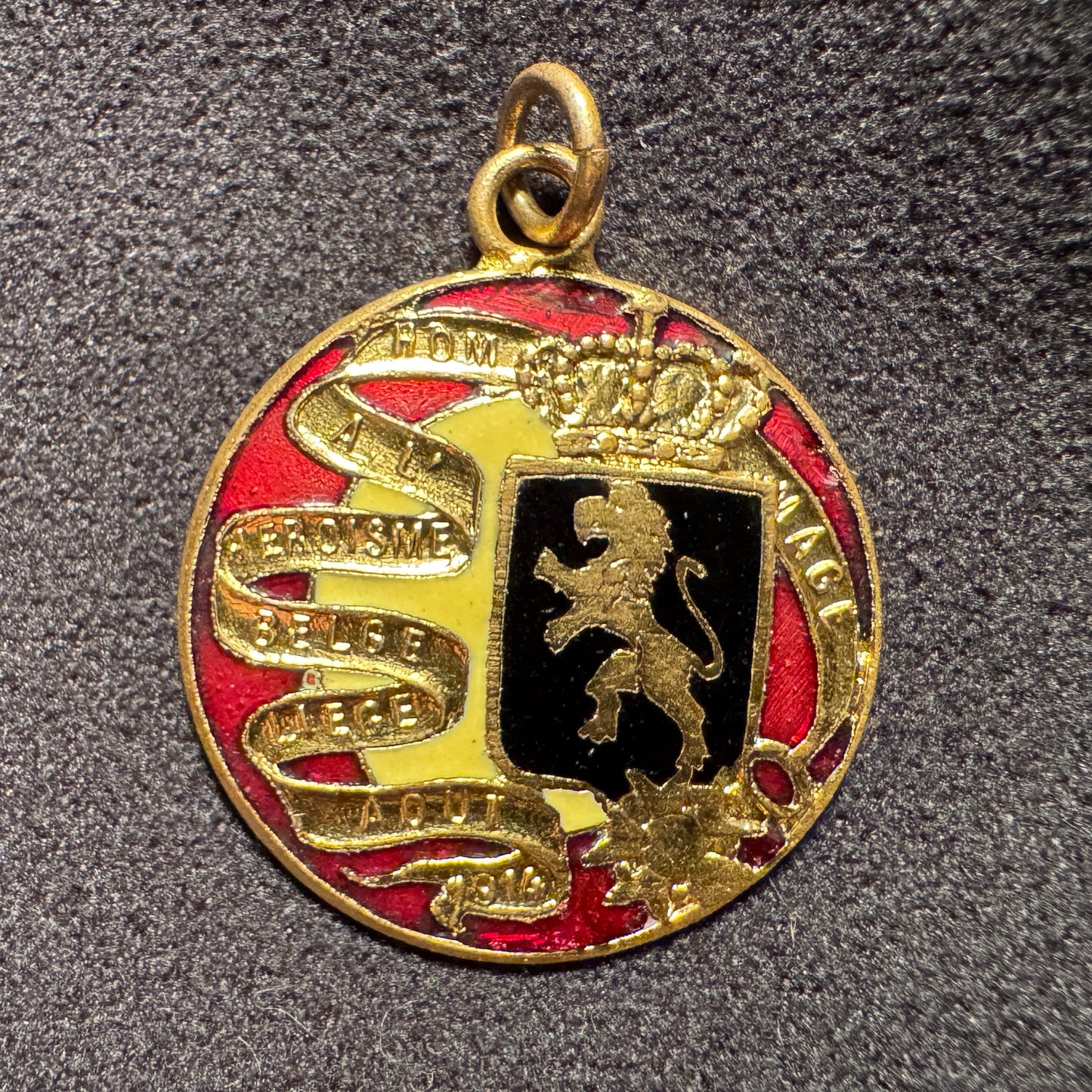 Médaille militaire ancienne « Hommage à l’héroïsme Belge 1914 »