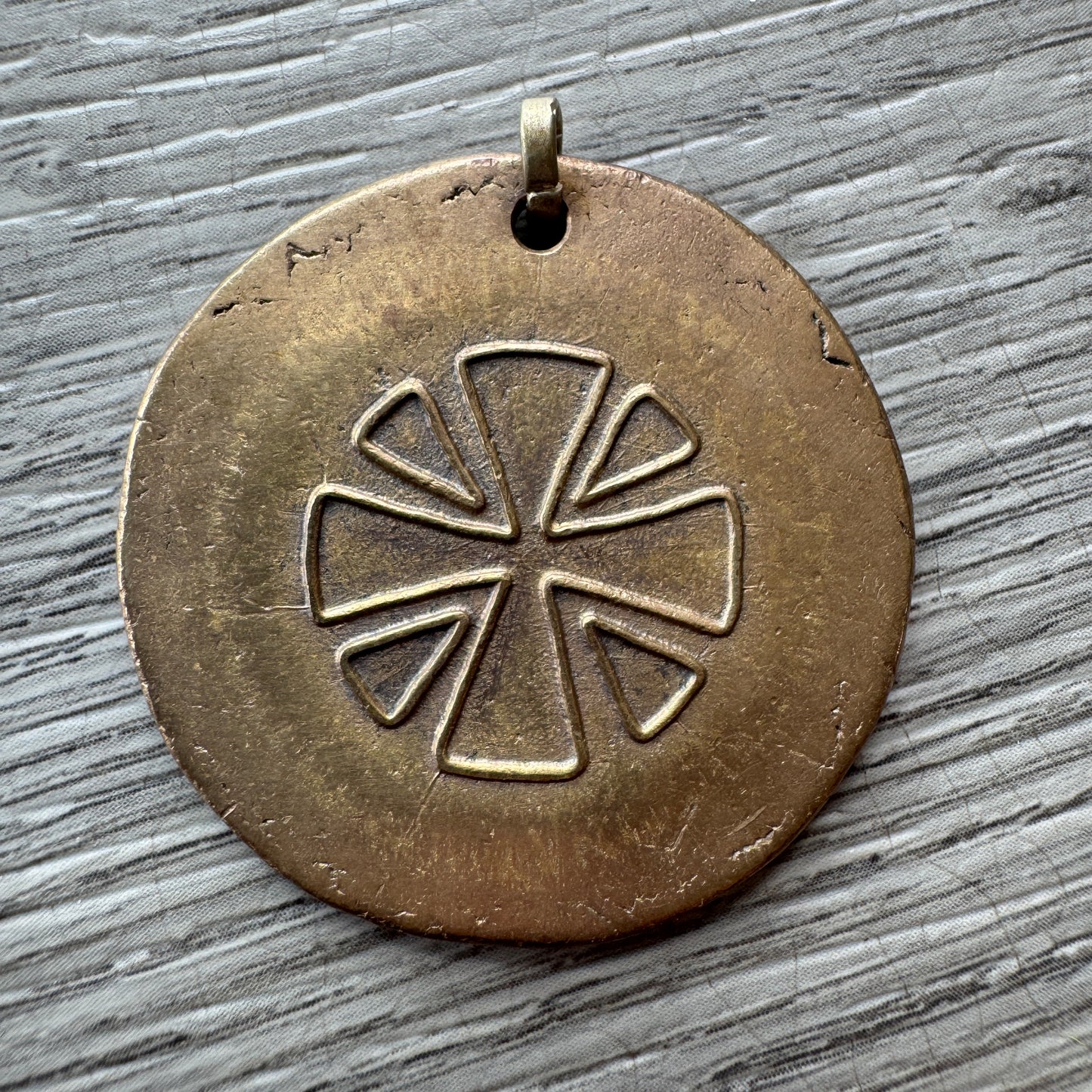 Médaille religieuse en bronze emaillé - Élie Pellerin