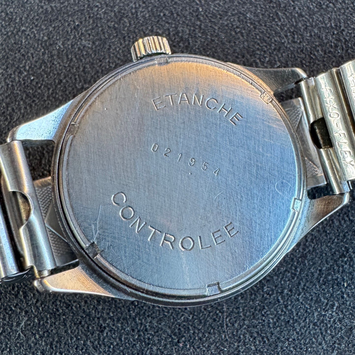 Montre bracelet mécanique ancienne YEMA Submarine - pour pièces