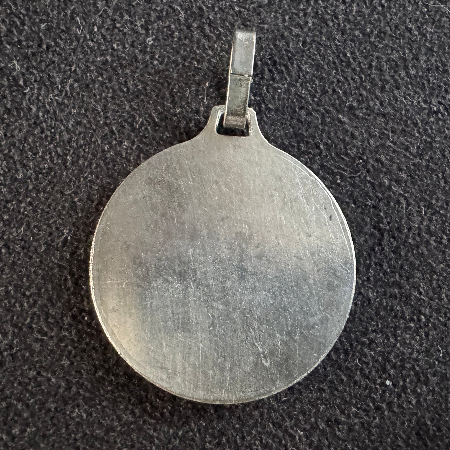 Médaille religieuse ancienne « Notre Dame de Fleury »