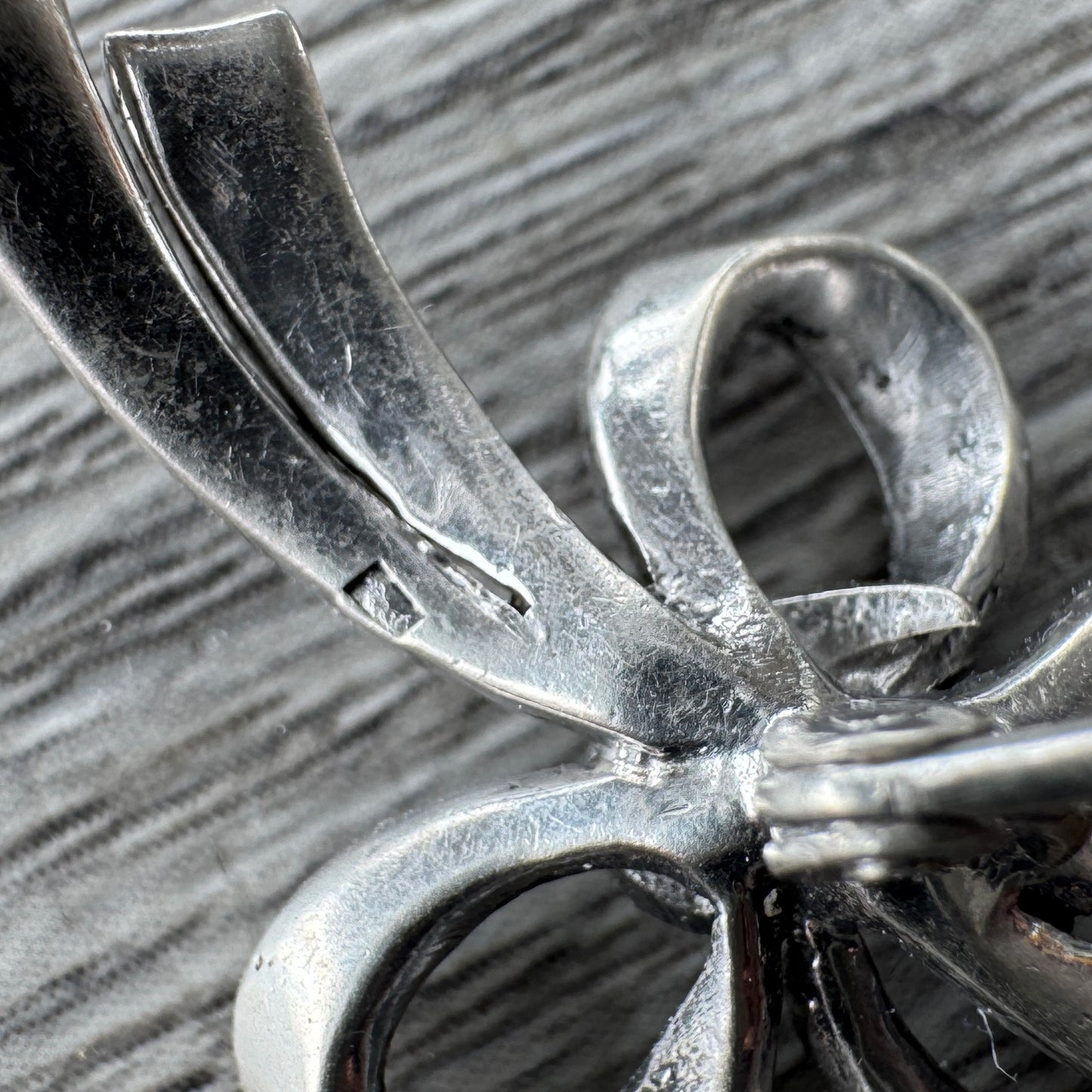 Broche ancienne en argent et marcassites - « épi de blé et feuillage »