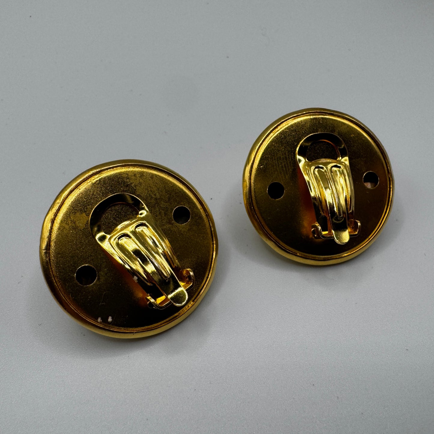 Clips d’oreilles Vintage - métal doré