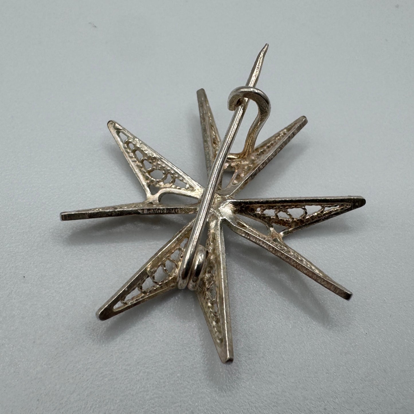 Broche vintage « croix de Malte » - argent massif