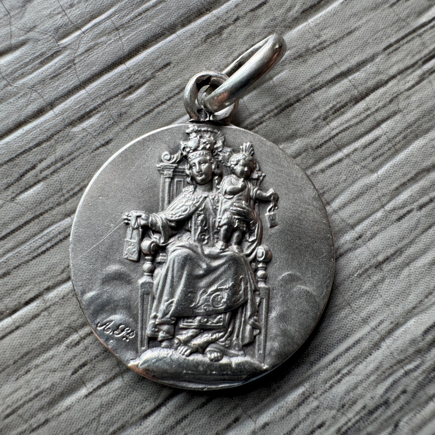 Médaille religieuse ancienne en argent - scapulaire de la vierge Marie