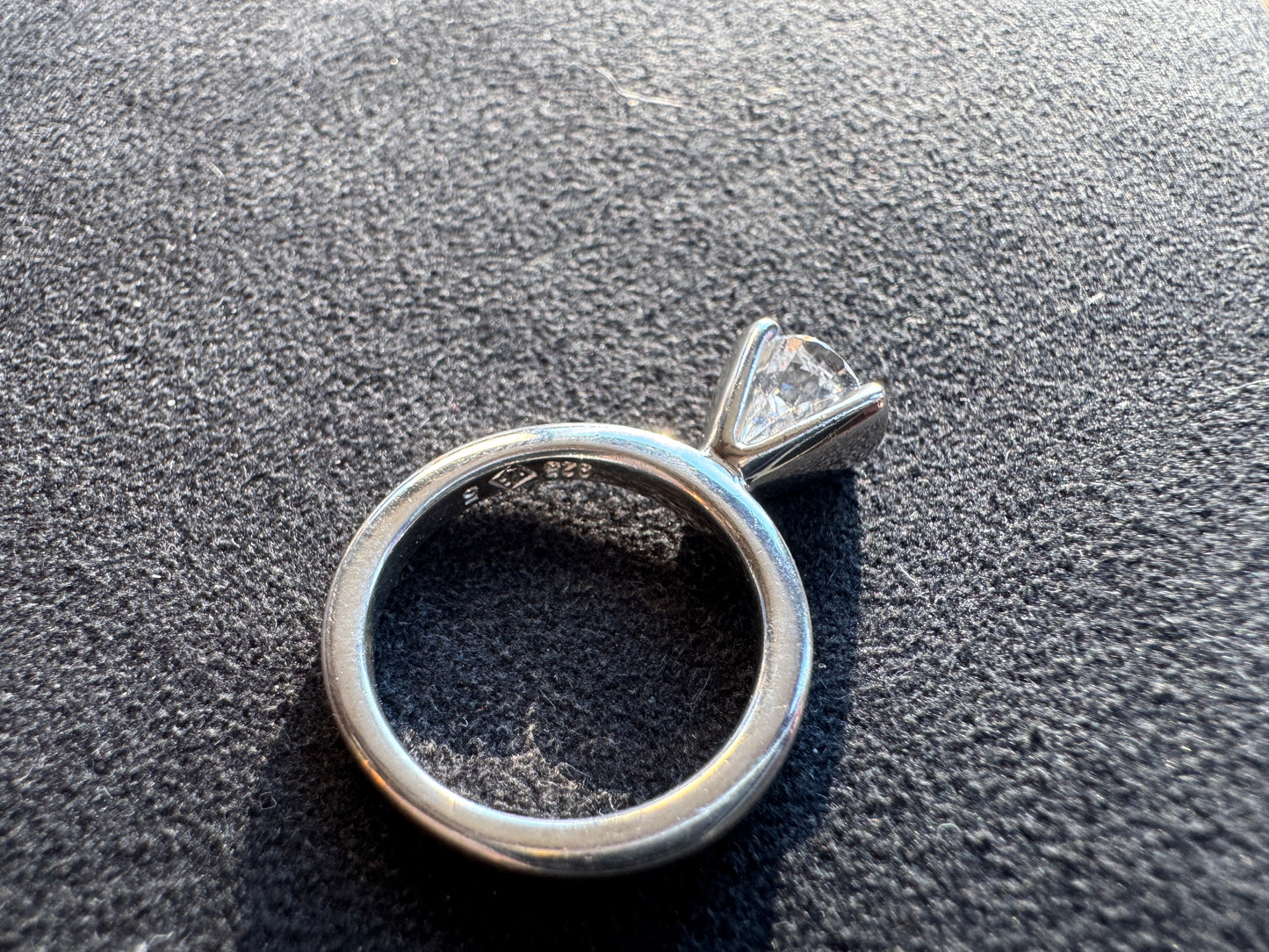 Bague en argent et brillant