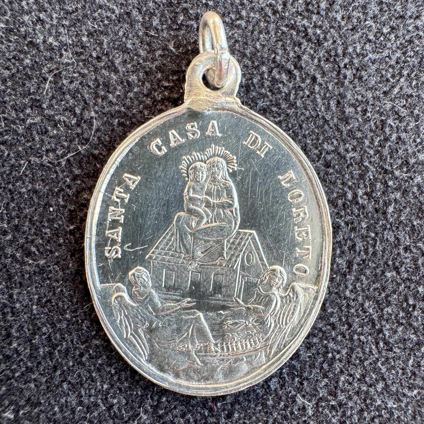 Médaille religieuse XIXeme En argent « Madonna di Loreto »