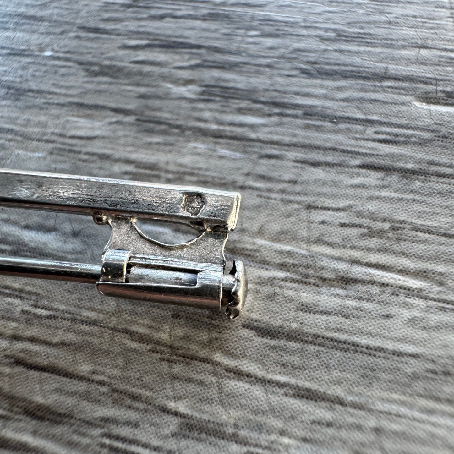 Broche ancienne Art Deco - argent massif et pierre