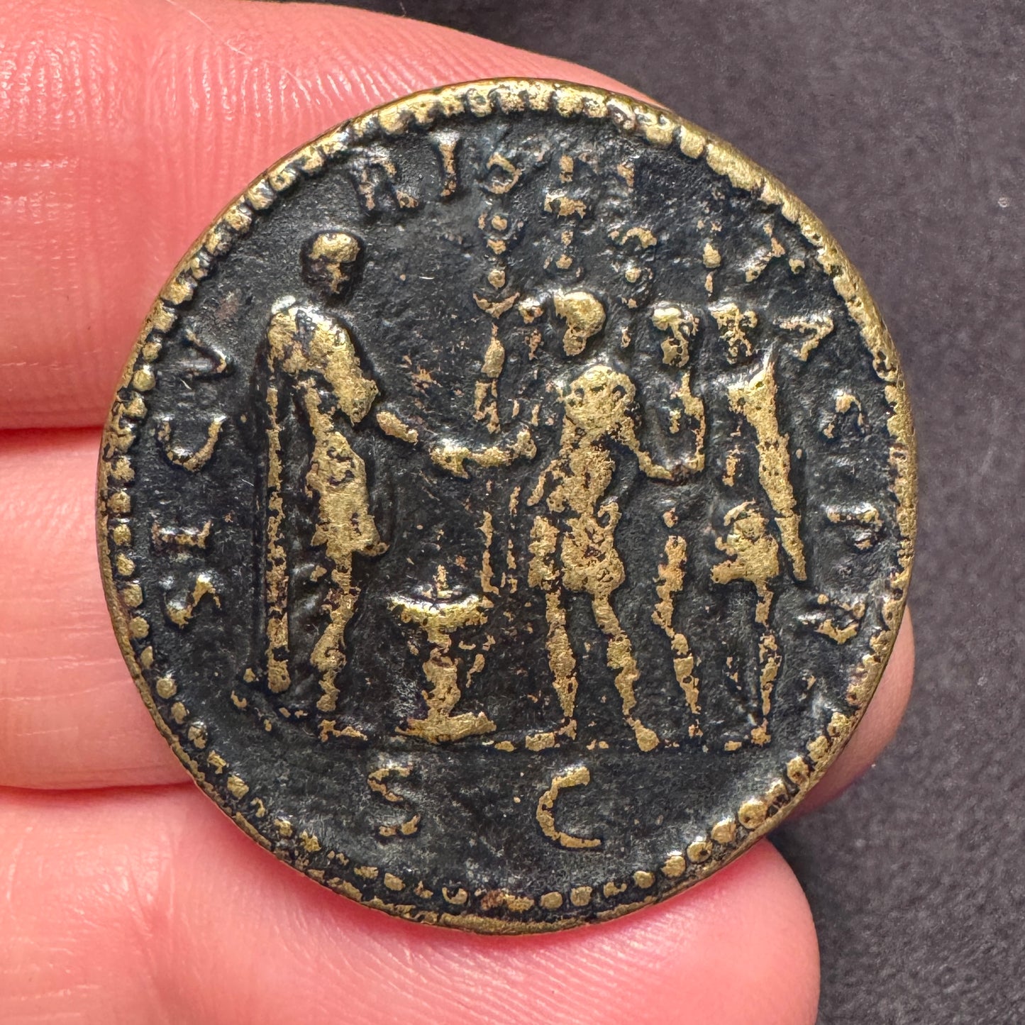 Monnaie ancienne en bronze - « faux sesterce Padouan »