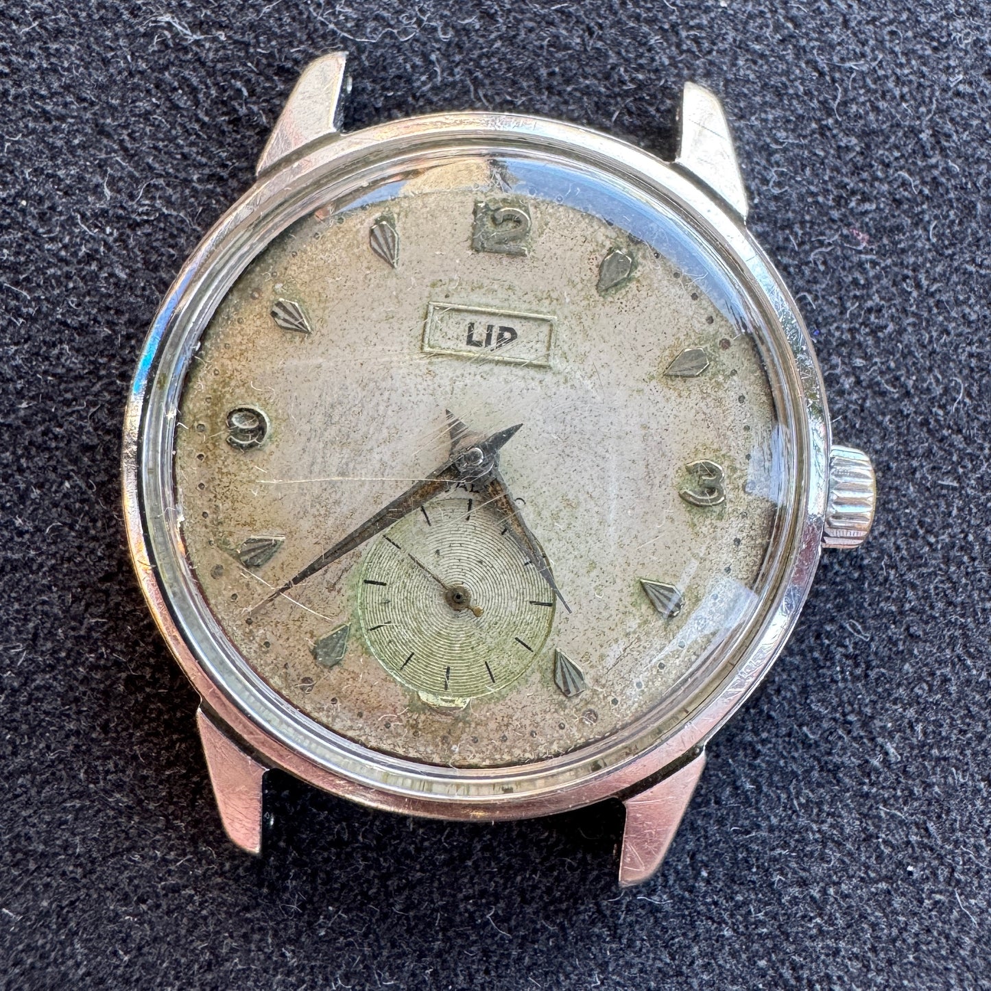 Montre bracelet mécanique ancienne LIP