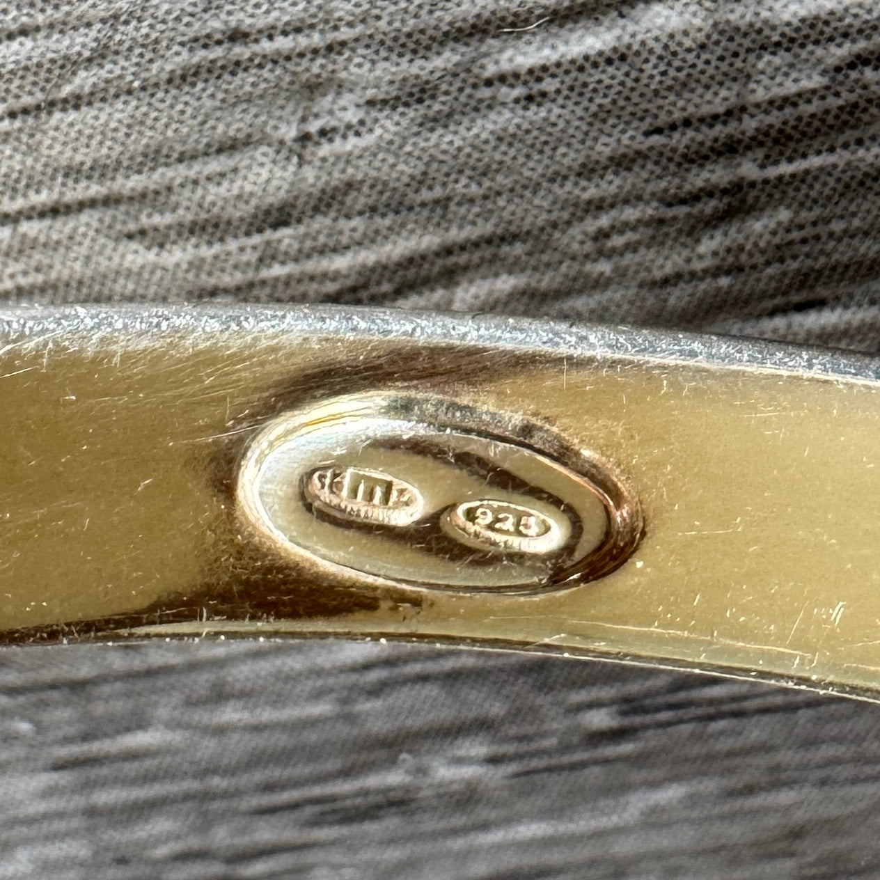 Bracelet en argent vermeil ciselé