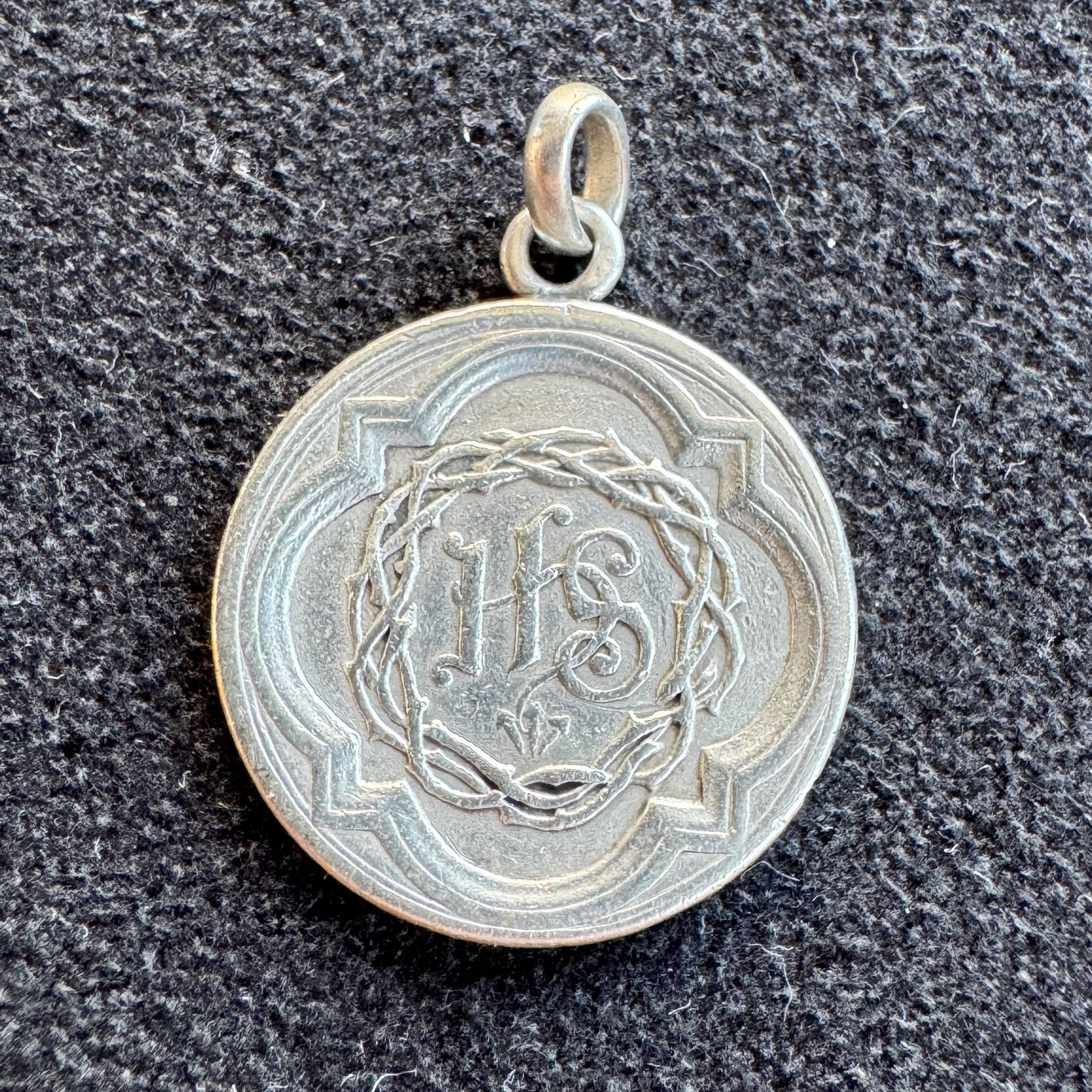 Médaille religieuse ancienne en argent « cœur de Jesus »