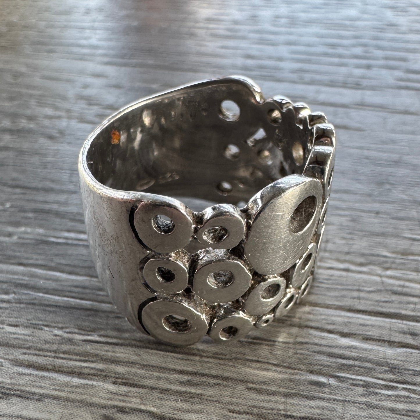 Bague en argent motif géométrie