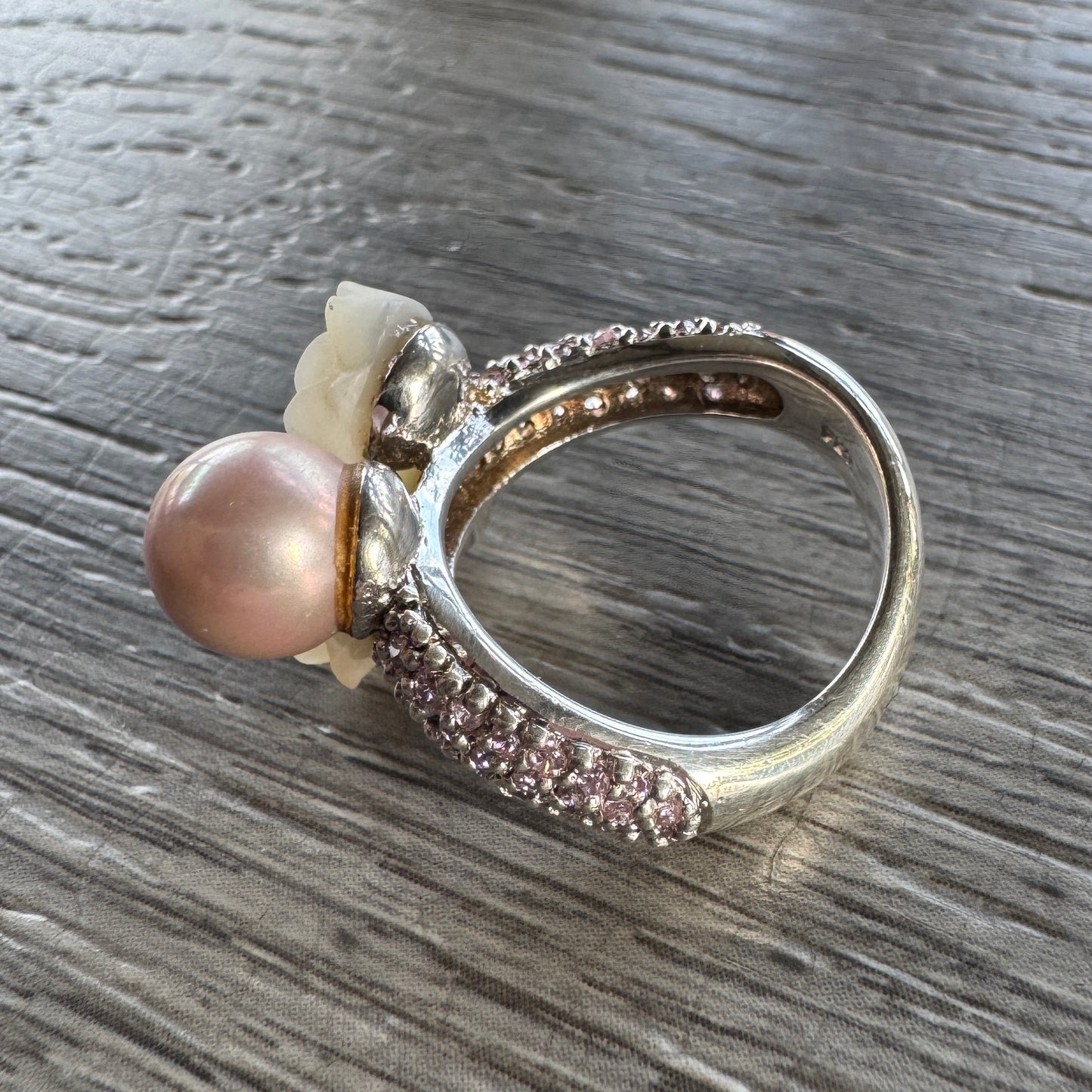 Bague en argent et nacre